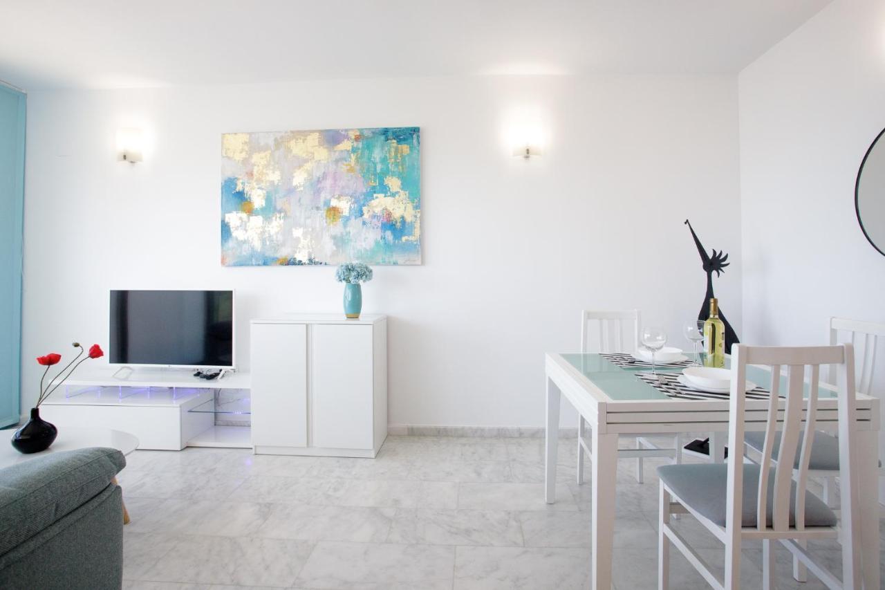 דירות בנידורם Skyline 11 Sunny Balcony With Stunning Sea Views מראה חיצוני תמונה
