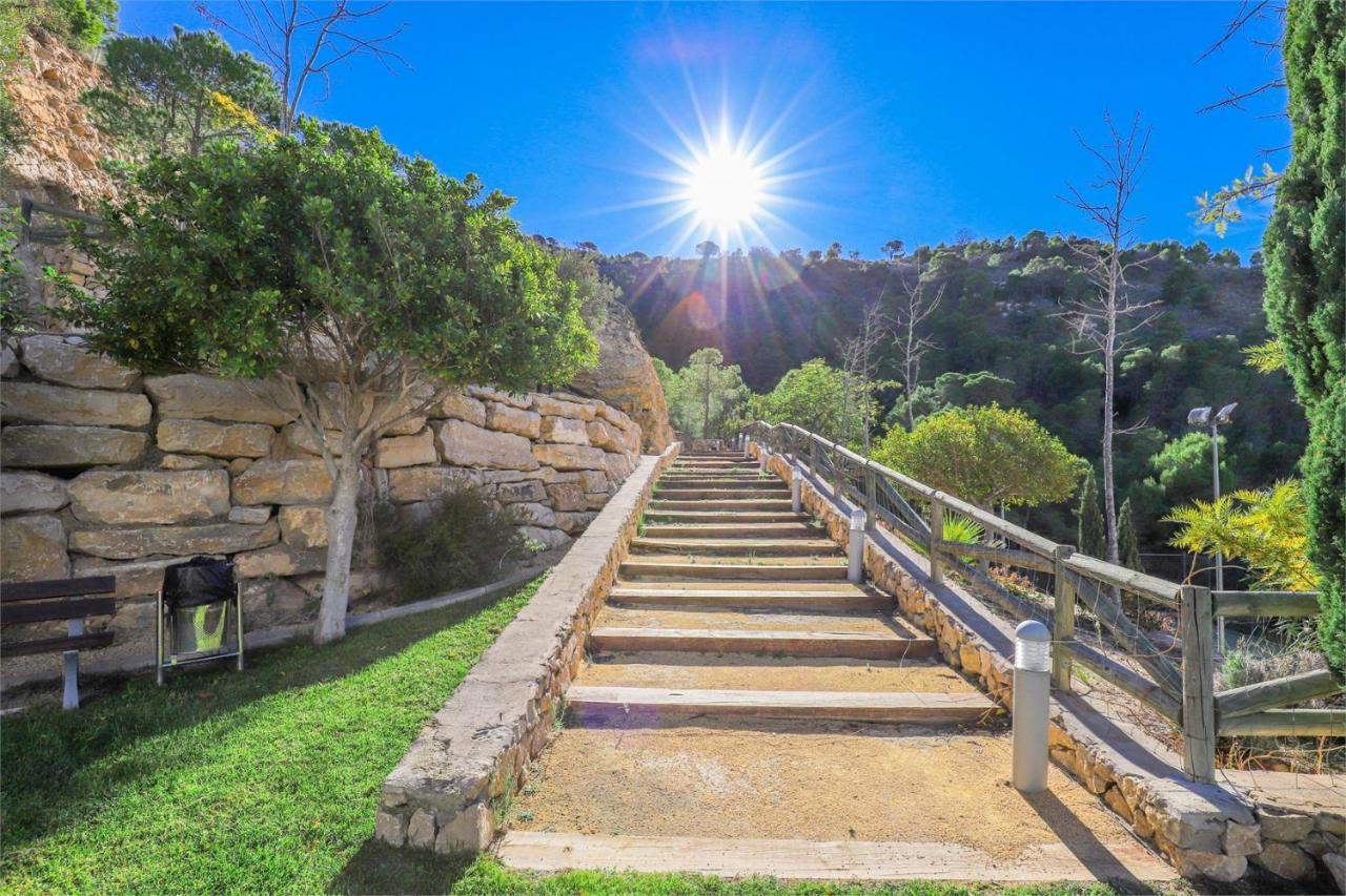 דירות בנידורם Skyline 11 Sunny Balcony With Stunning Sea Views מראה חיצוני תמונה