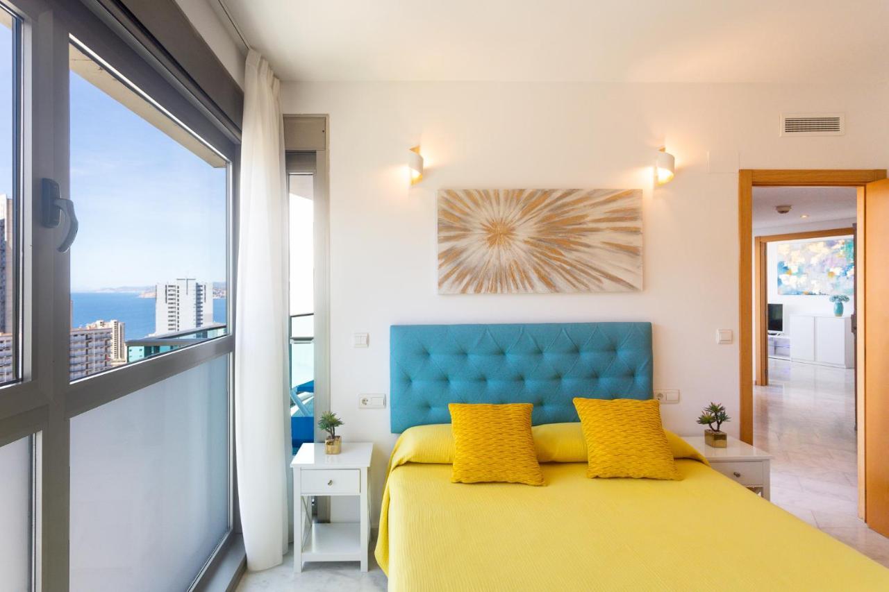 דירות בנידורם Skyline 11 Sunny Balcony With Stunning Sea Views מראה חיצוני תמונה