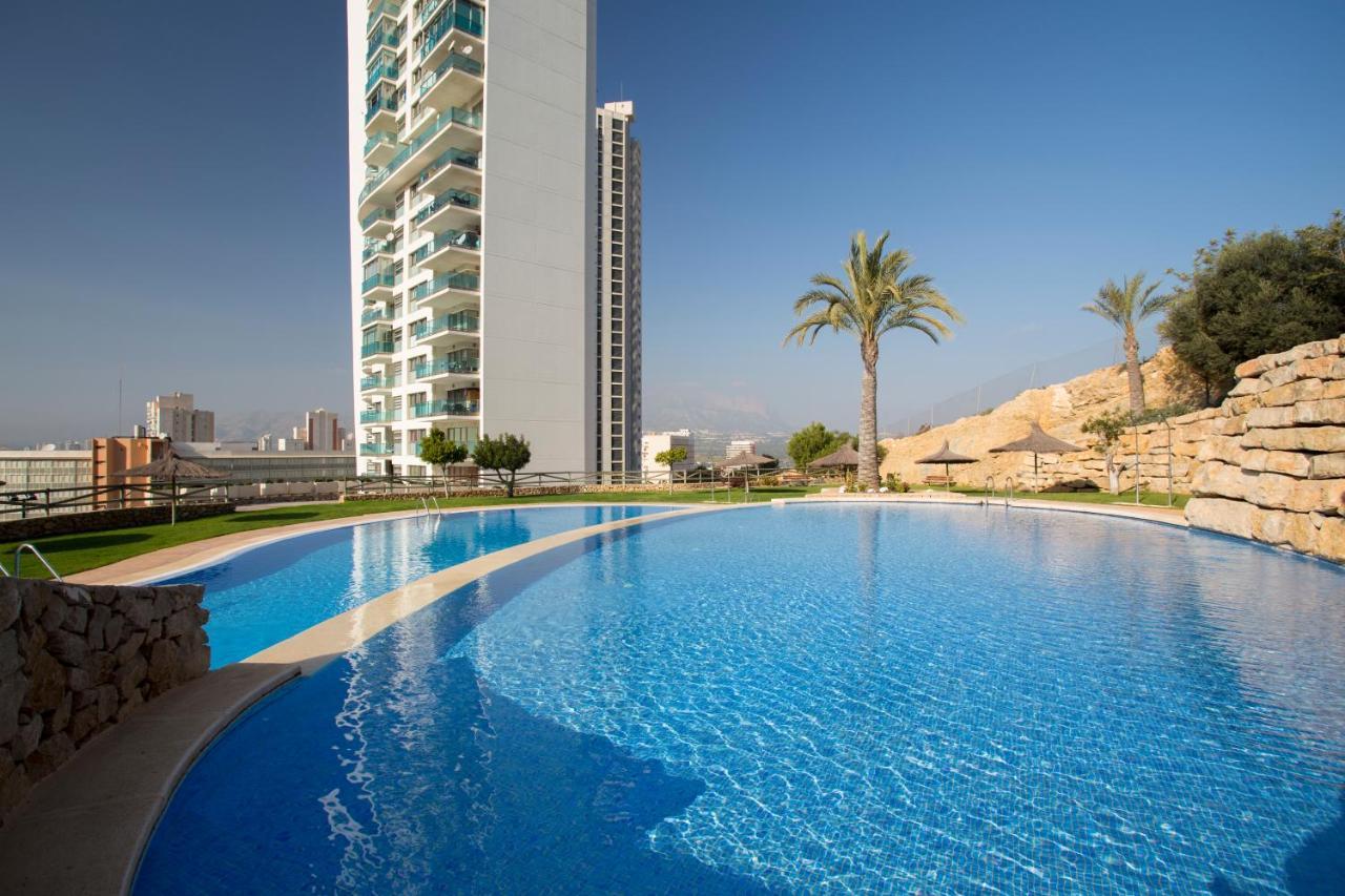 דירות בנידורם Skyline 11 Sunny Balcony With Stunning Sea Views מראה חיצוני תמונה